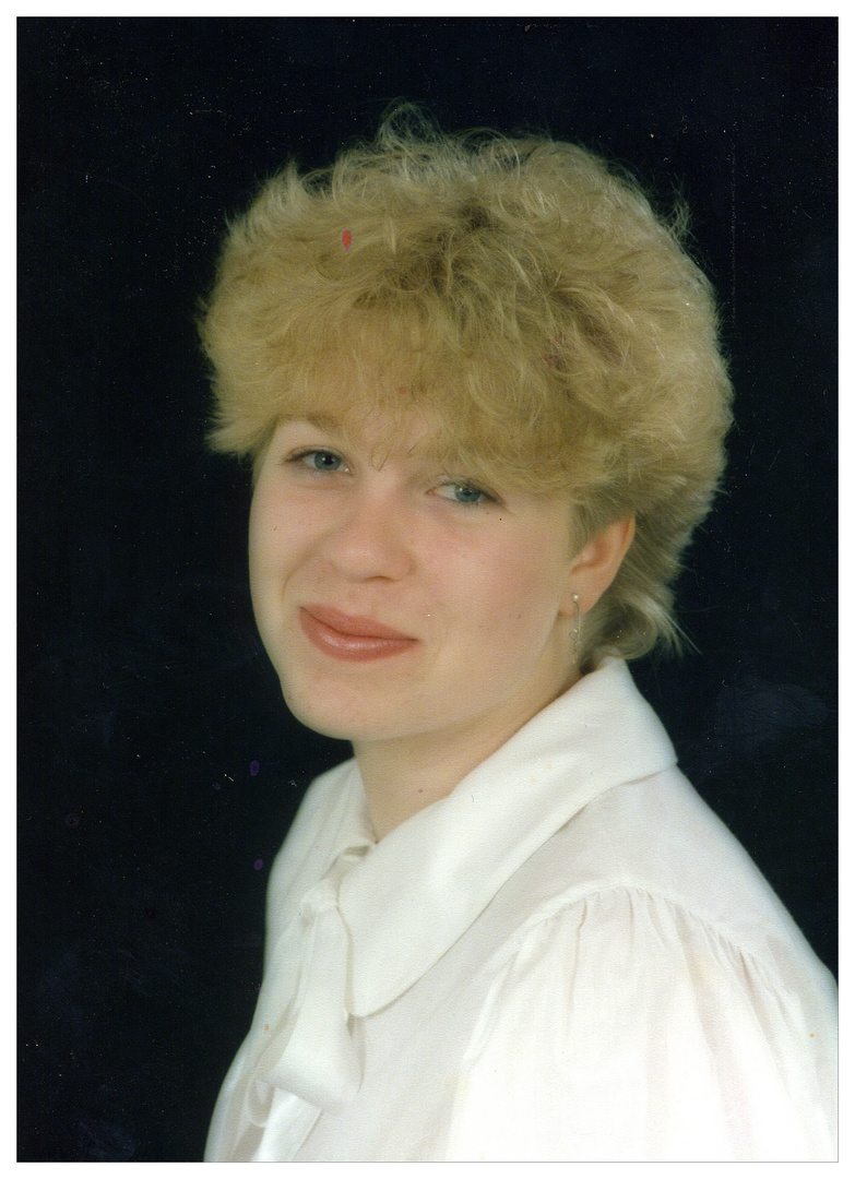 Kerstins Konfirmationsfoto; ca. 1984/85