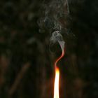 Kerzenschein mit Rauch