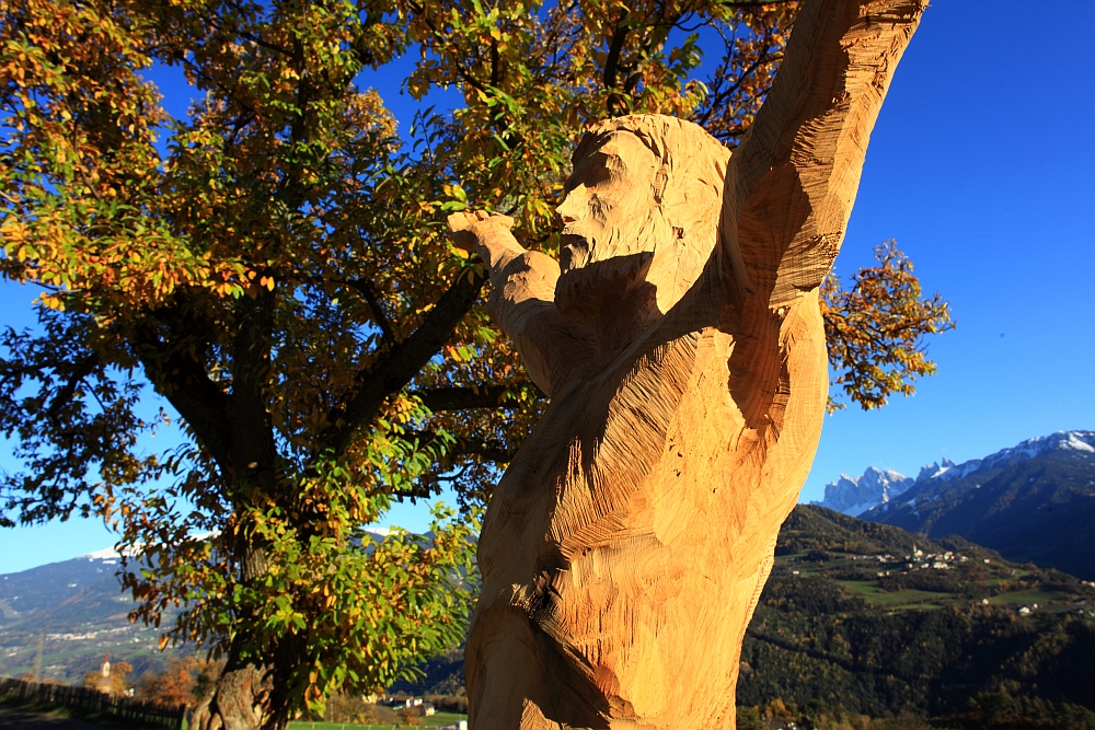 Keschtenweg bei Feldthurns