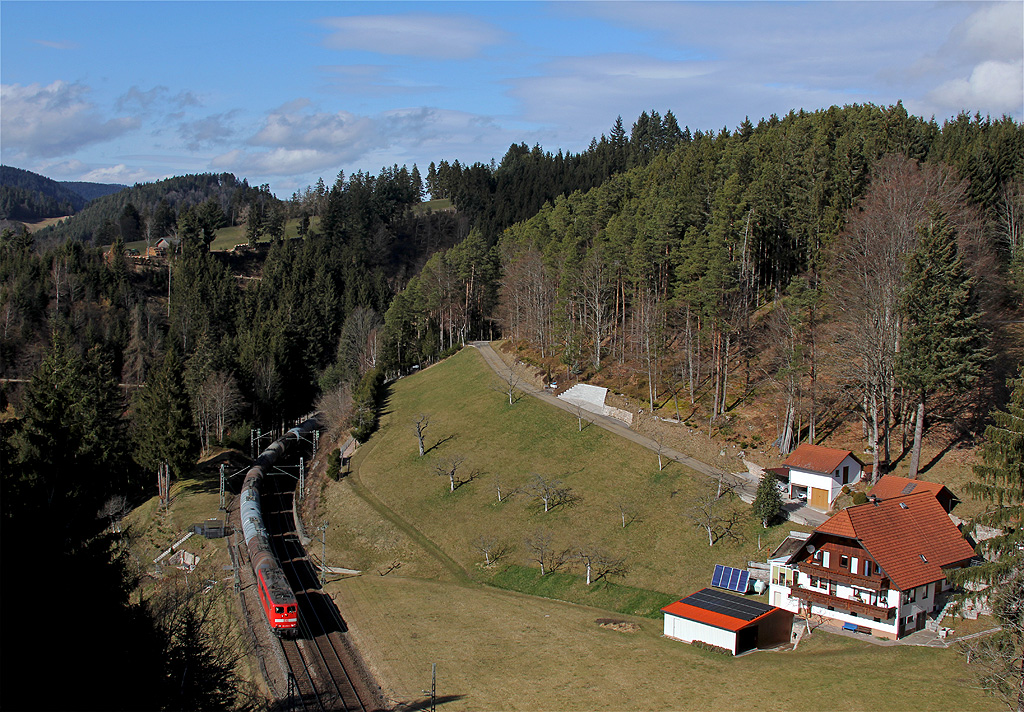 Kesselwagen im Schwarzwald