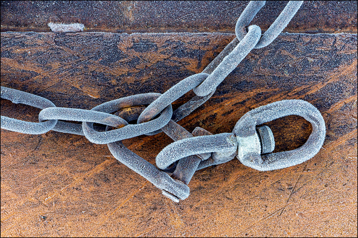 Kette mit Frost auf Rost