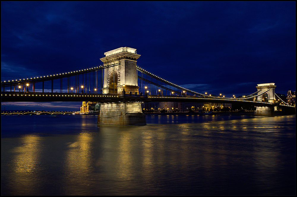 Kettenbrücke - Budapest