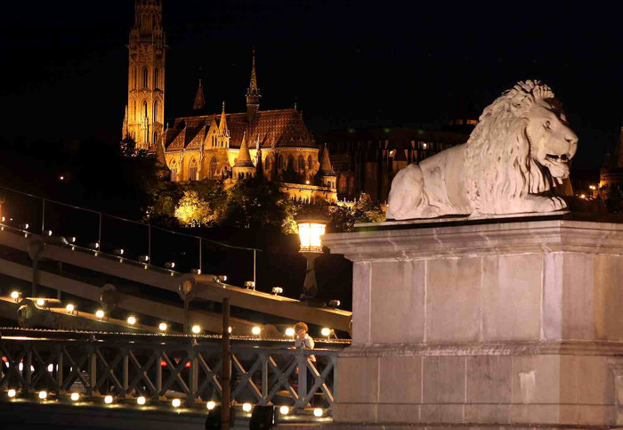 kettenbrücke von budapest