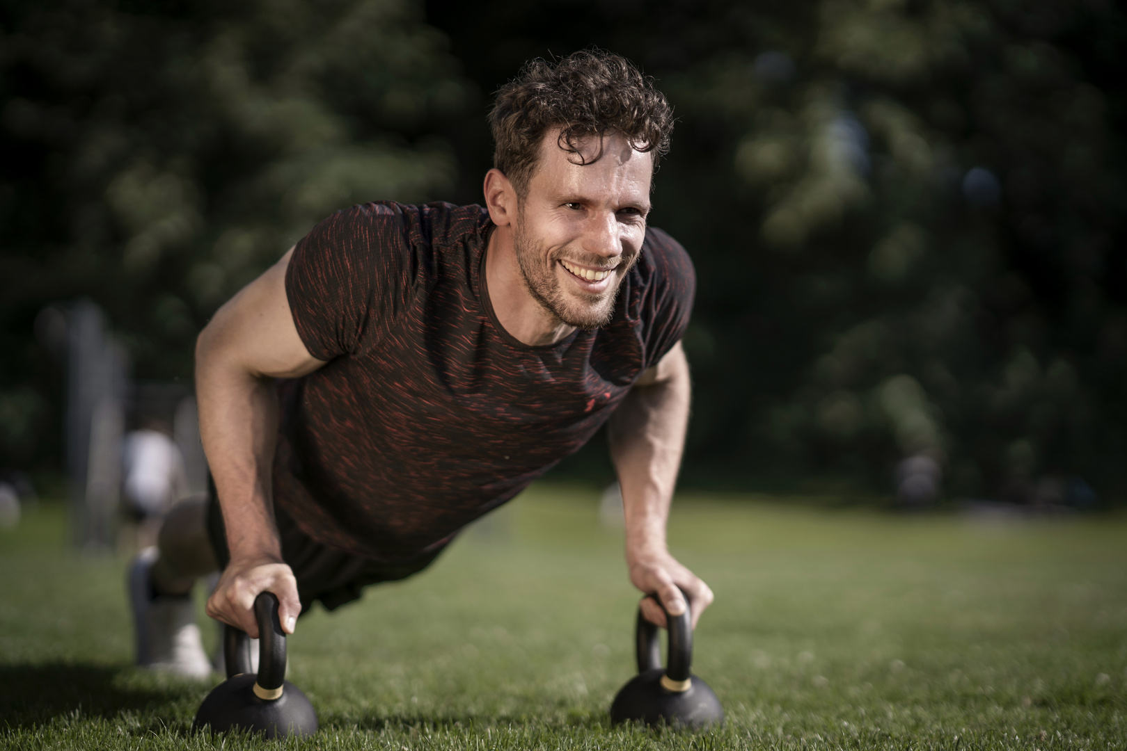 Kettlebell Push Ups