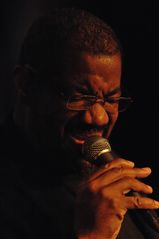 Kevin Mahogany - JazzClub Unterfahrt München 2010 - die Stimme