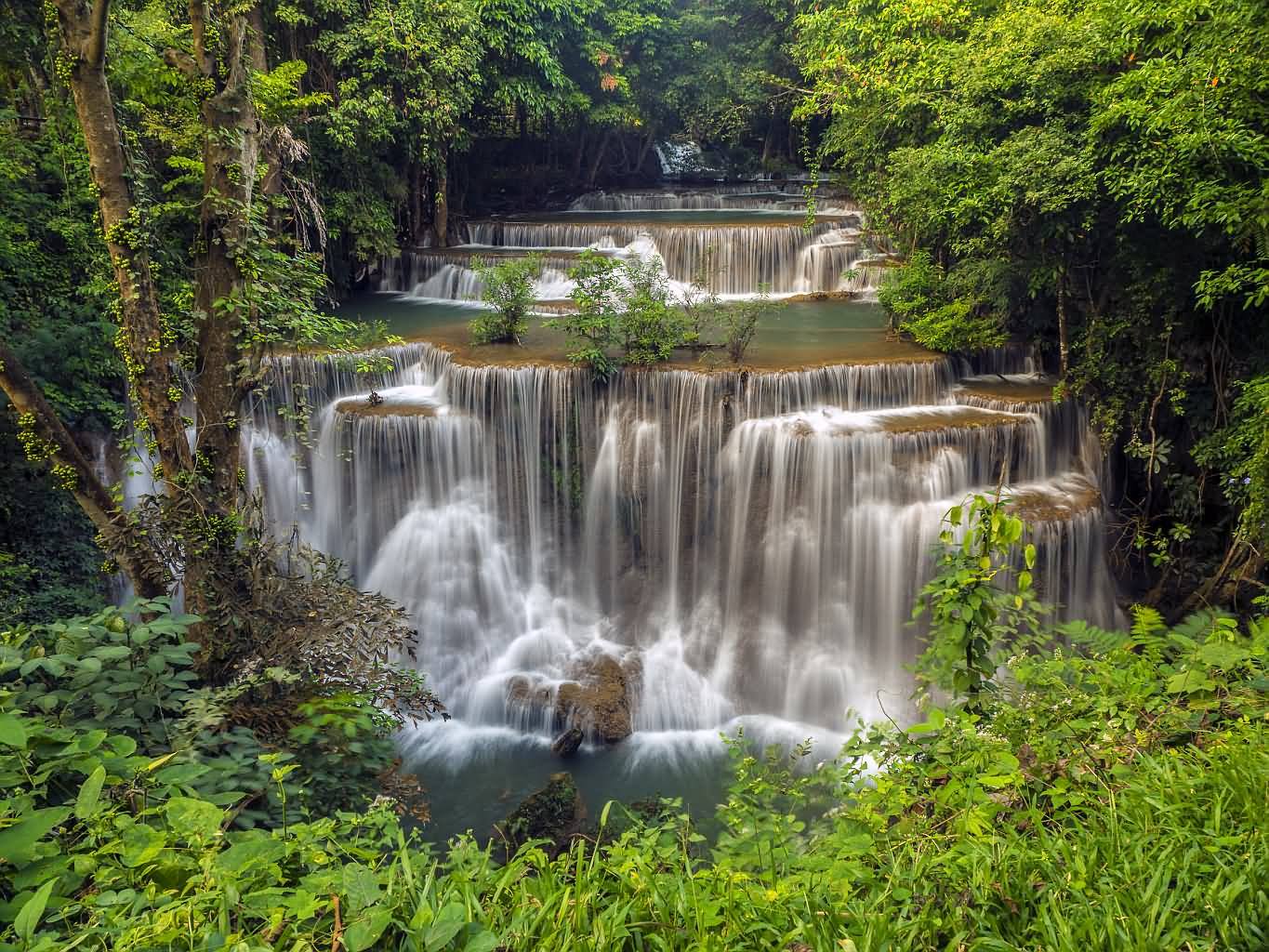 Khamin Falls