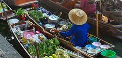 Khlong Lat Mayom Floating Market