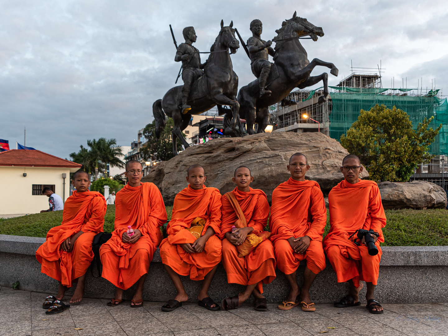 KHM_6888_Mönche in Phnom Penh