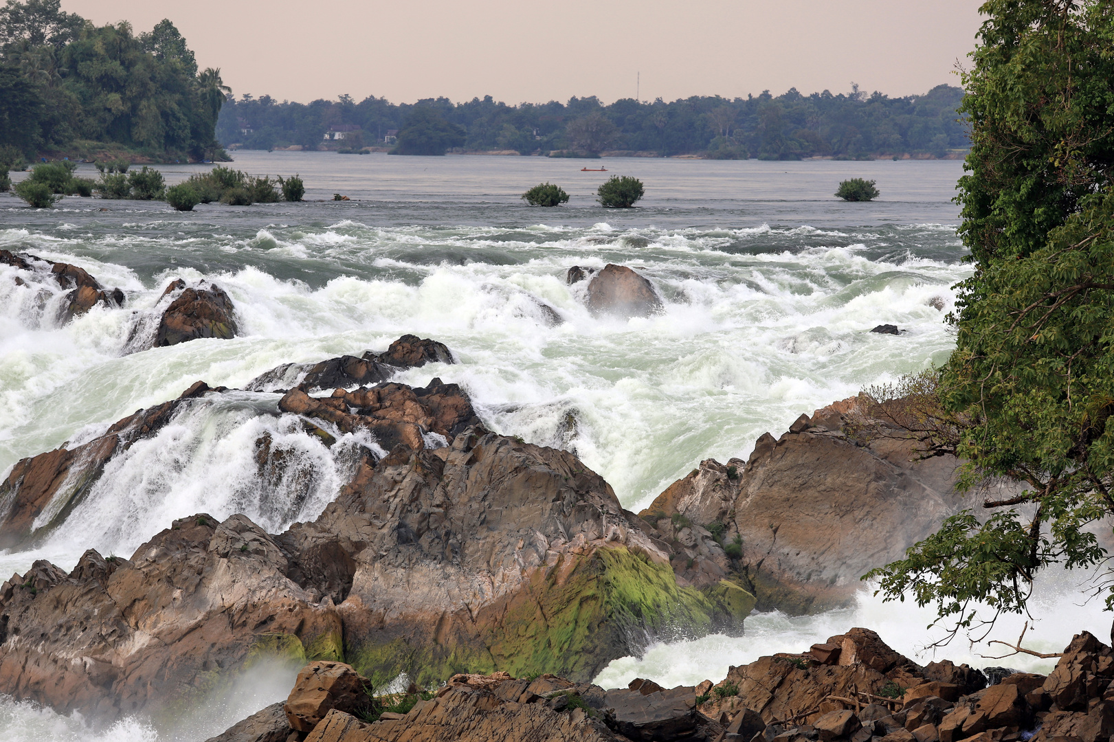 Khone Pha Pheng Waterfalls (2)