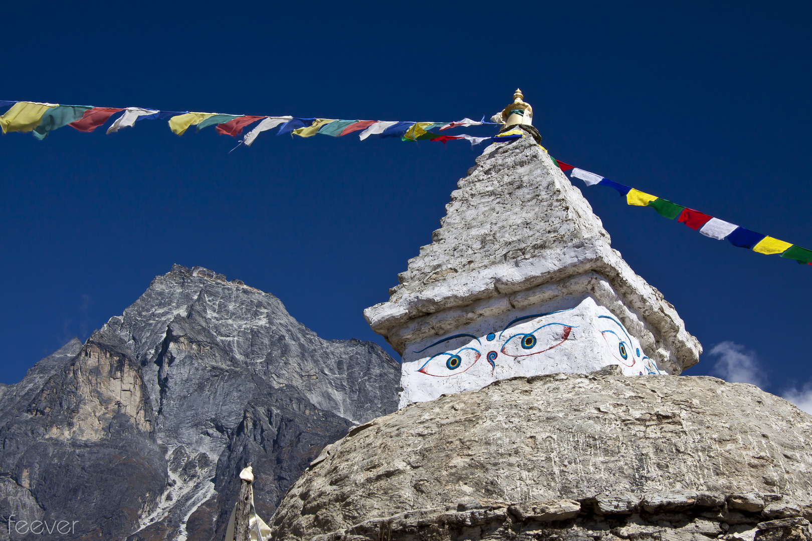 Khumjung Stupa