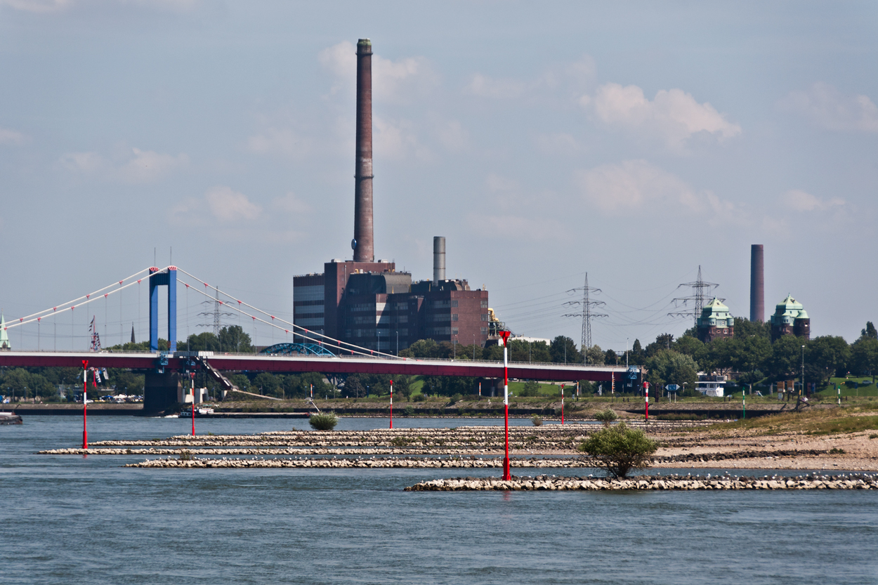 KHW von Rhein aus gesehen