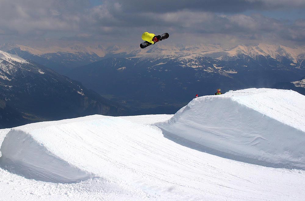 kicker session in laax - Matias Bauer