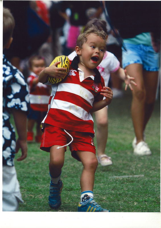 Kid Enjoy Rugby