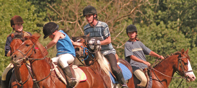 Kiddies beim Horseball