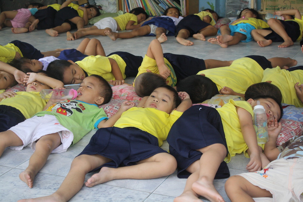 Kids are sleeping in childcreche