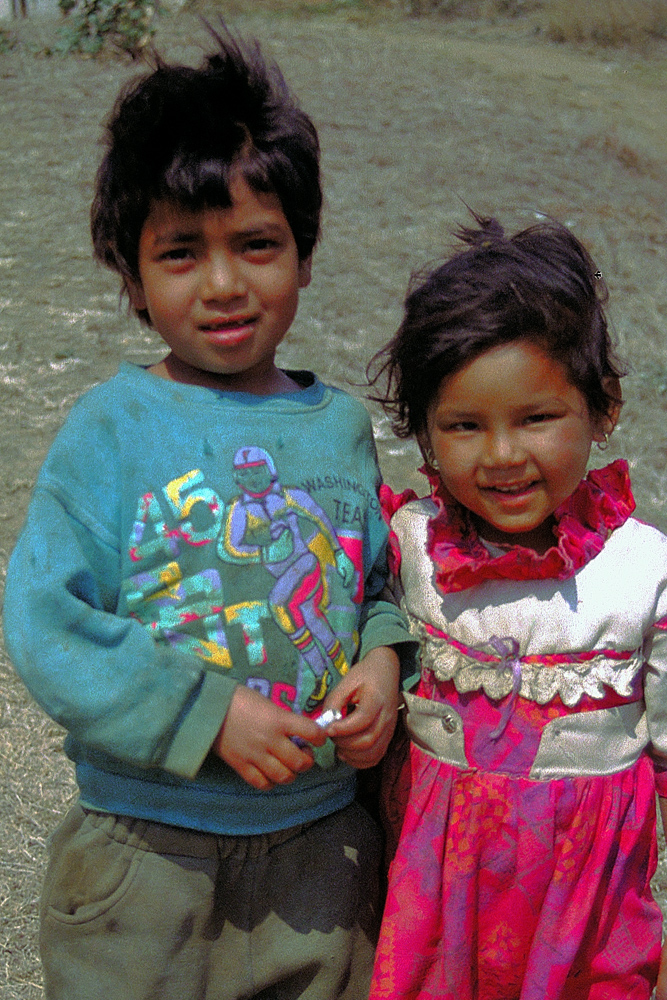 Kids in Wangdue Phodrang