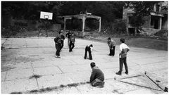 kidz playing in mitrovica