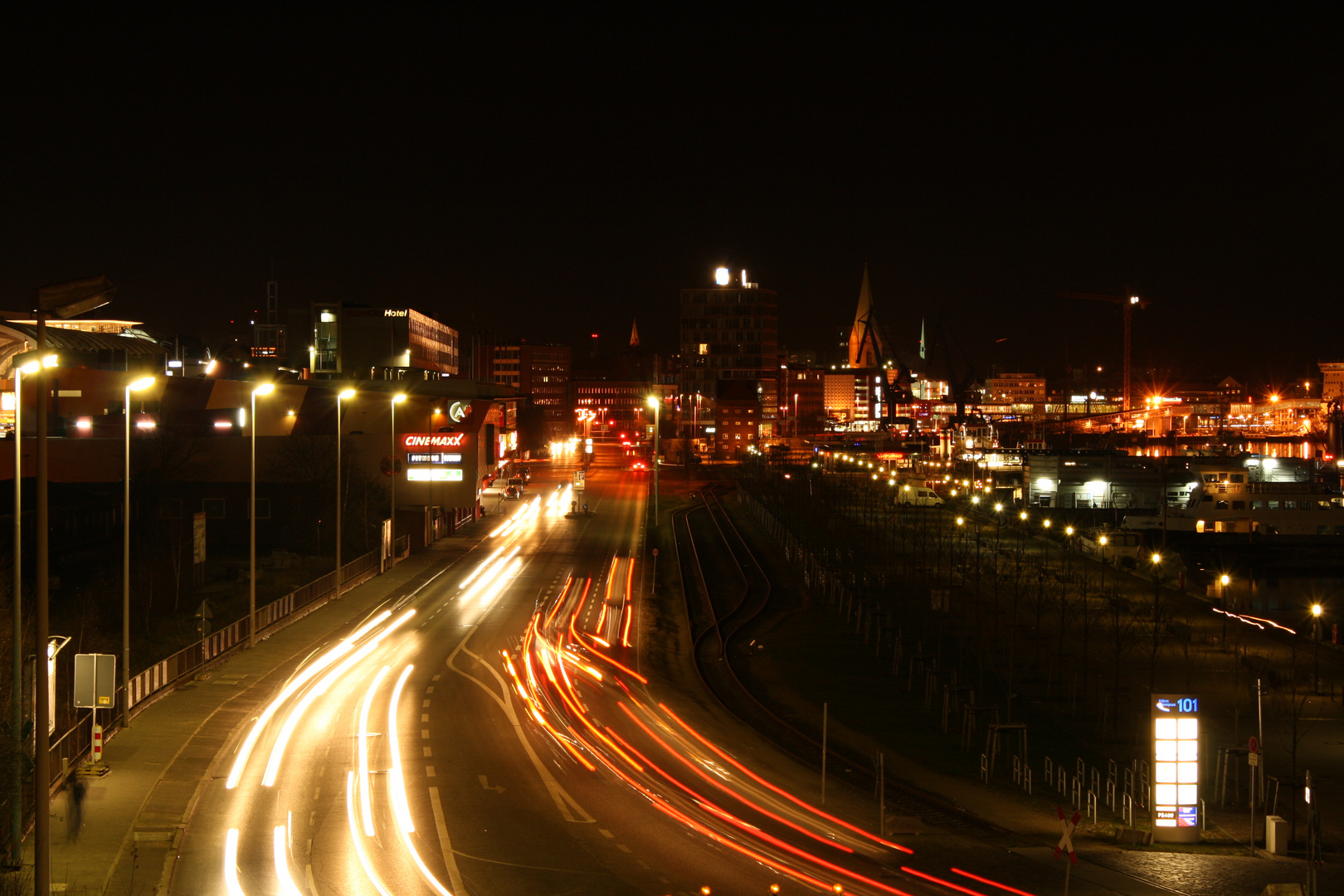 Kiel bei Nacht