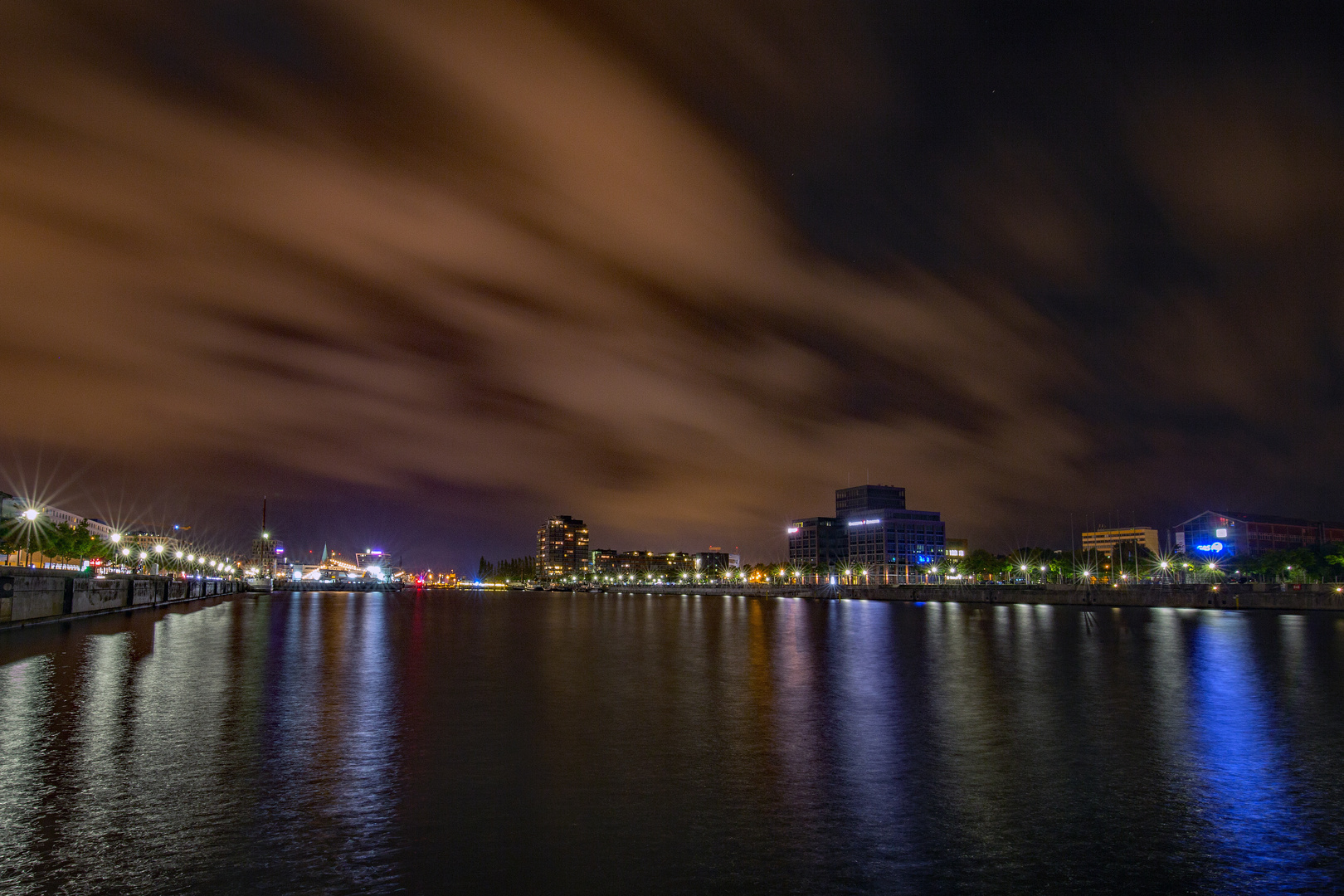 Kiel bei Nacht