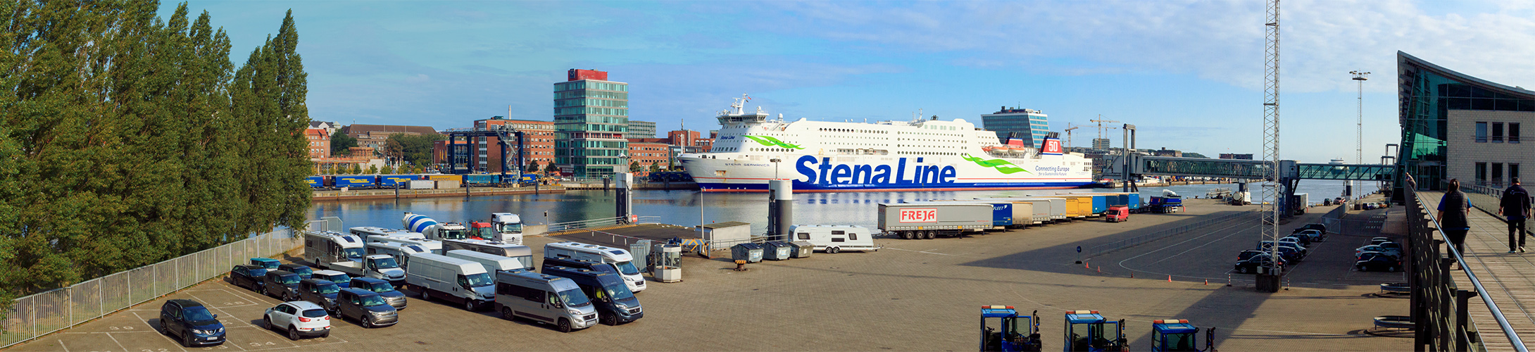 Kiel bei Tag - Panorama mit Stena