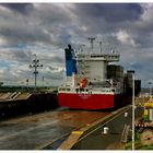 ... kiel canal lock chamber ...