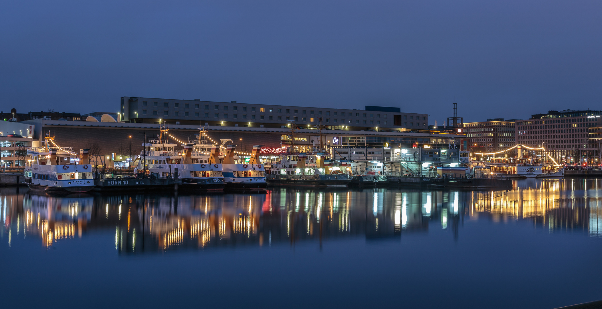 Ankerplatz Vor Dem Hafen 5 B