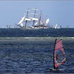 Kieler Woche...von Laboe aus betrachtet...