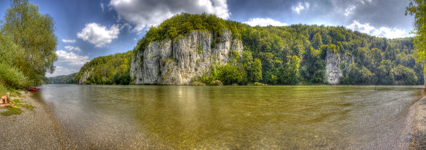 Kiesstrand bei der langen Wand