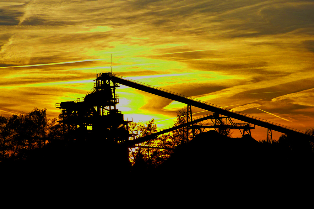 Kieswerk Dingden bei Sonnenuntergang