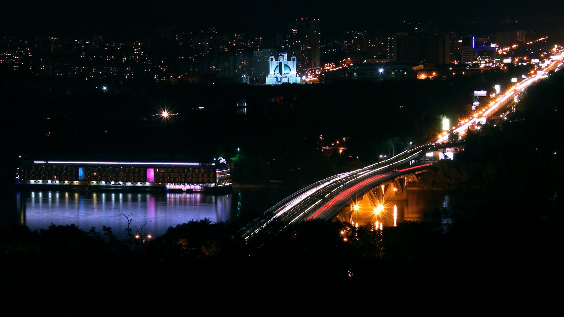 Kiev bei Nacht