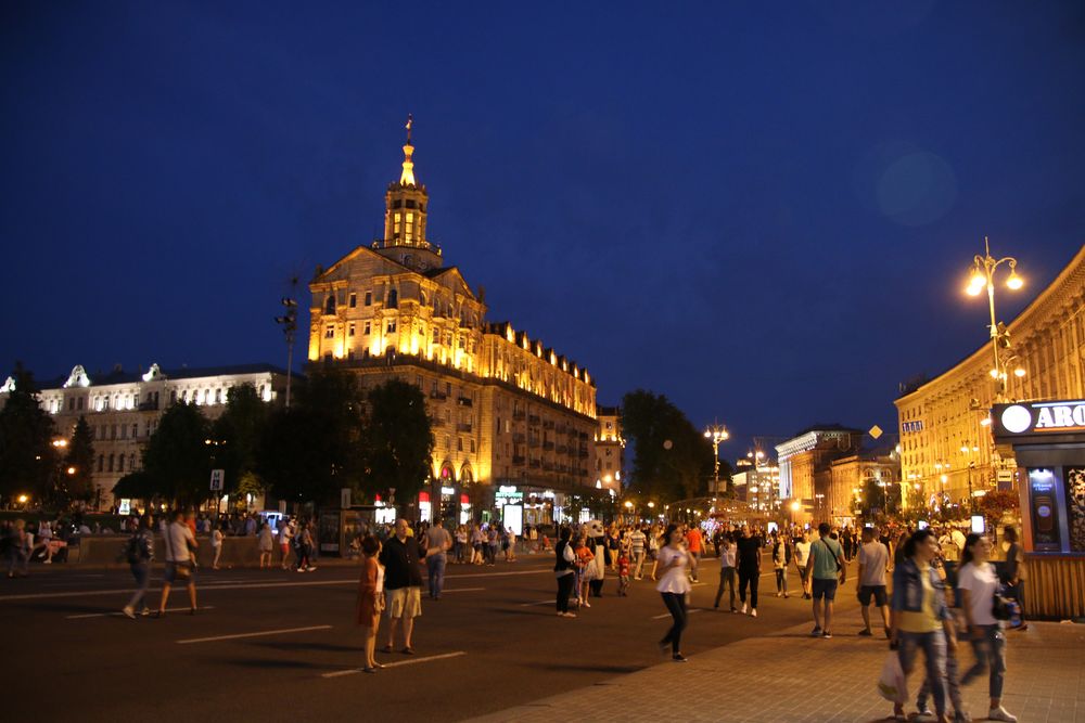 Kiew Maidan im Juni 2018 - und heute?Trauer und Leid