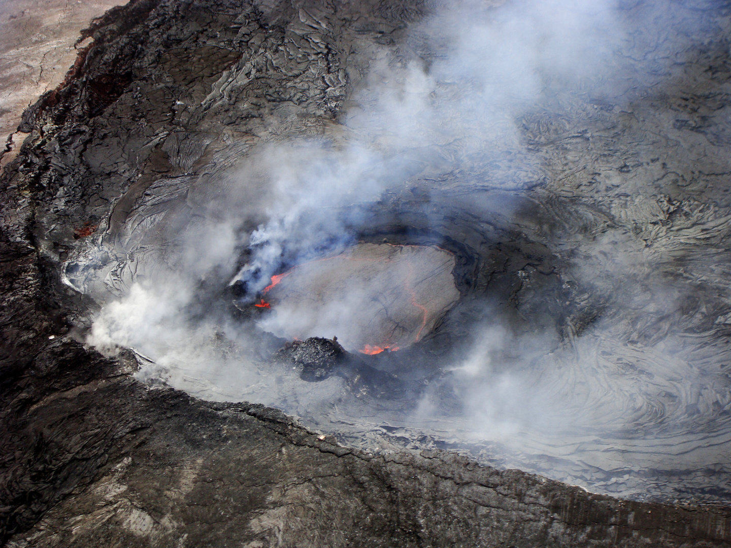 Kilauea Crater Hawaii