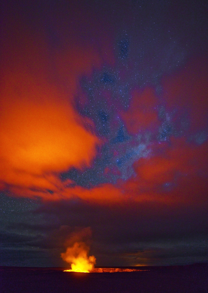 Kilauea feuert die Wolken an