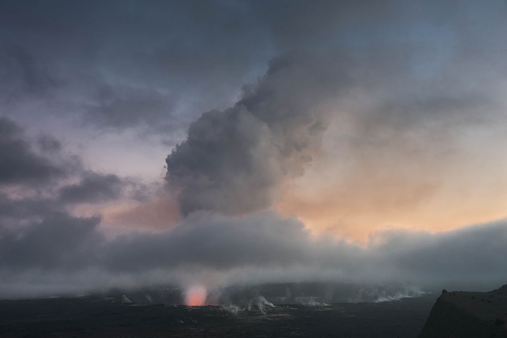 Kilauea Krater