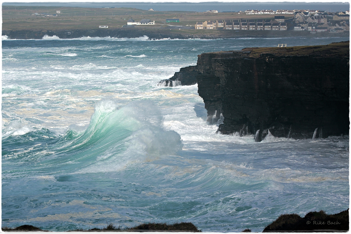 [Kilkee Cliff Walk]