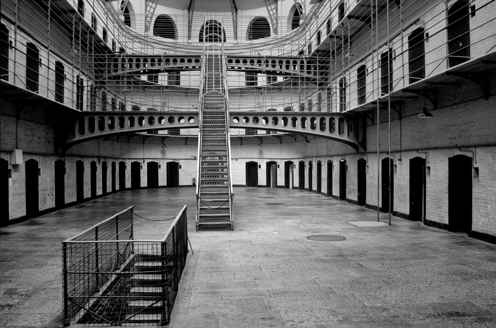 ... Kilmainham Gaol I ...