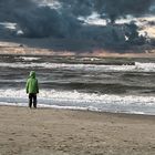 Kind am Strand - Langeoog im Herbst