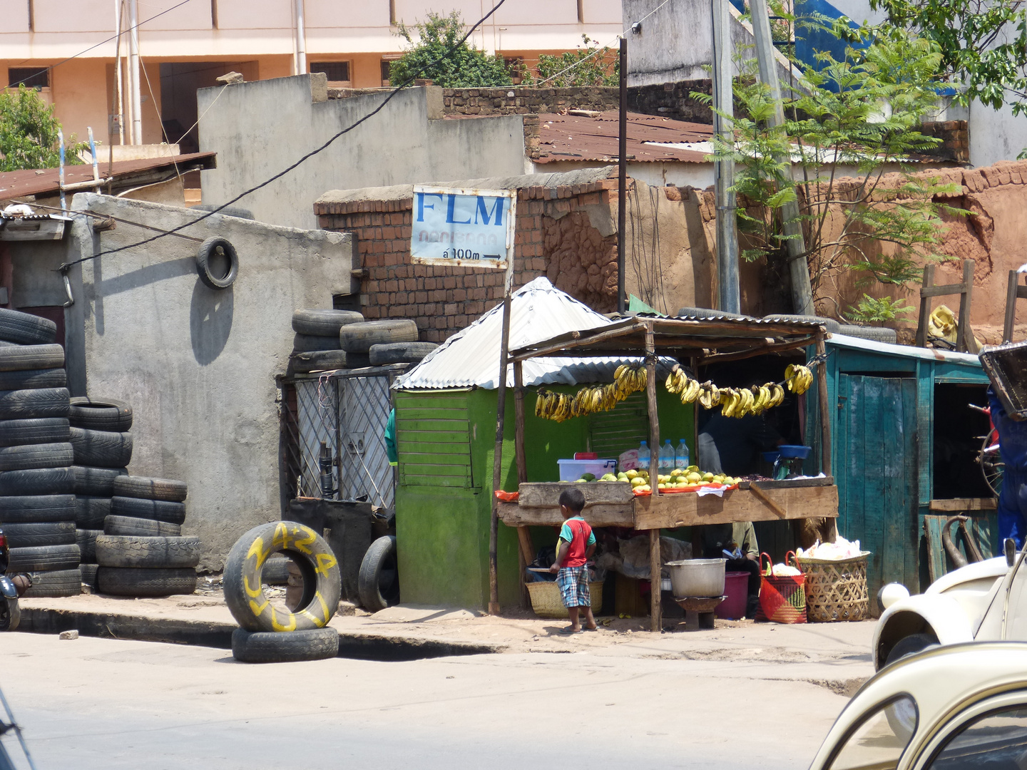 Kind in Antananarivo