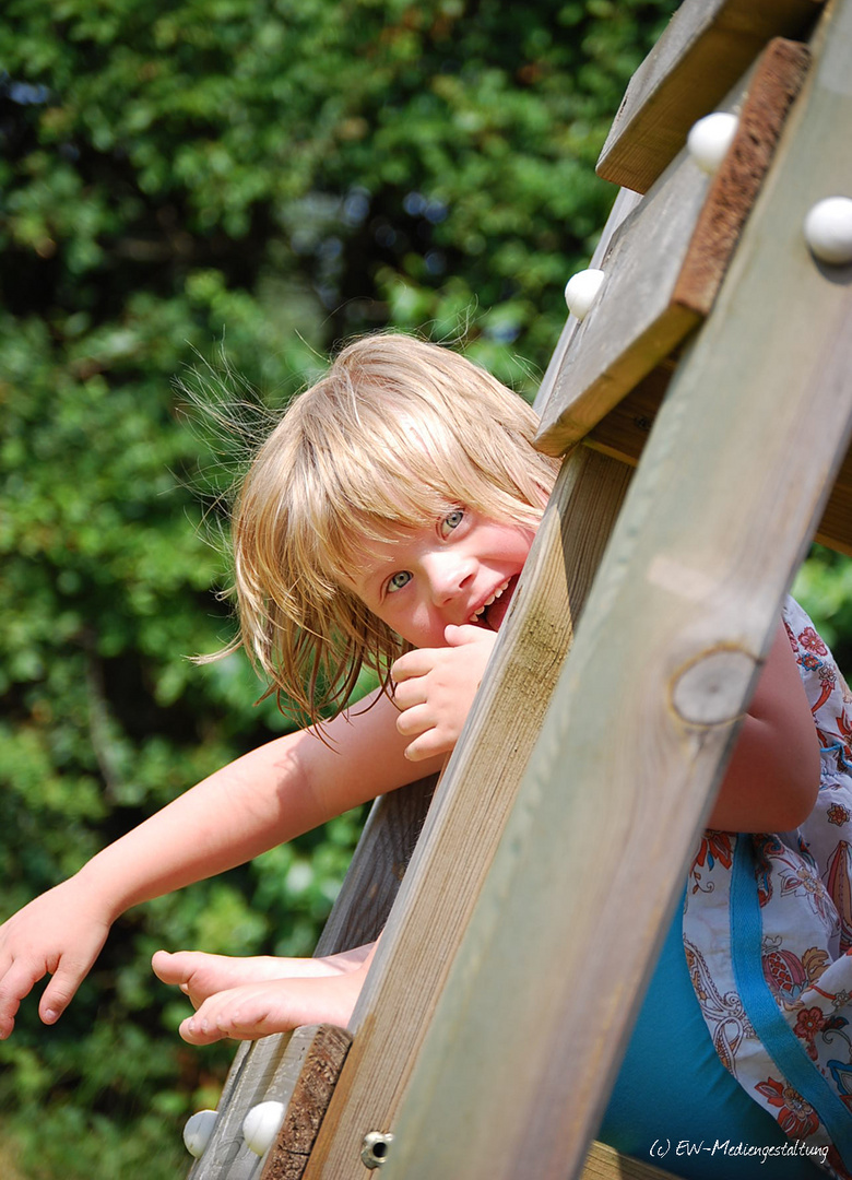 Kind mit "Down Syndrom" mit ganz viel Spass im Leben!