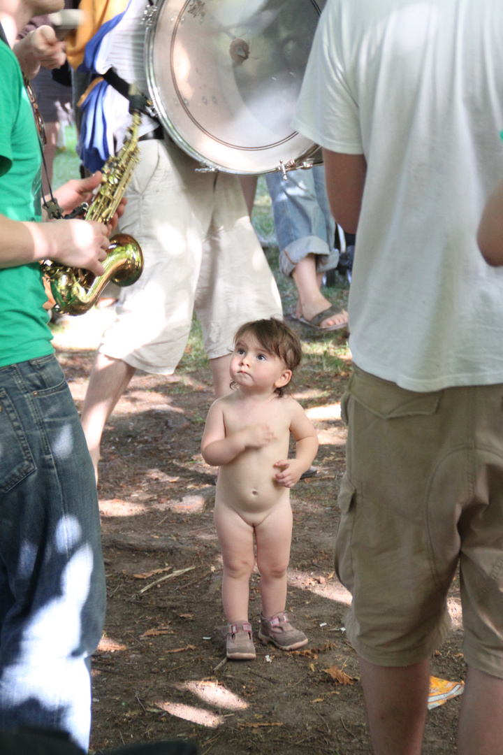 KIND und SAX im Park -VOLXTANZ 2010