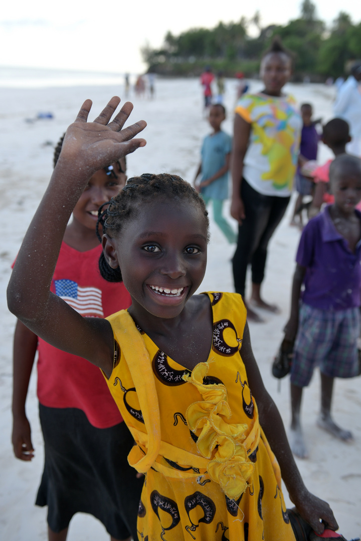 Kinder 3 am Diani-Beach