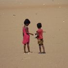 Kinder am Strand