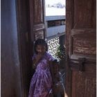 Kinder beim Goldenen Tempel in Amritsar
