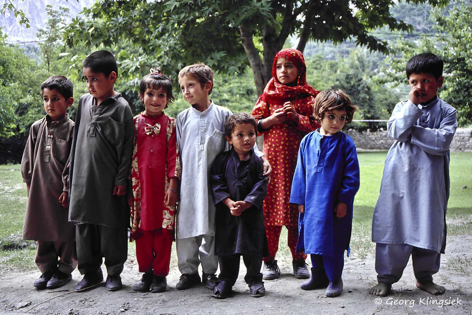 Kinder der Welt: Begegnung auf dem Karakorum Highway (Pakistan) 5