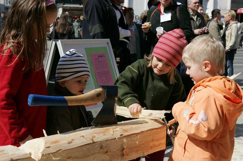 Kinder Holzmarkt Jena