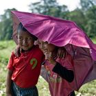 Kinder im Chitwan NP, Nepal