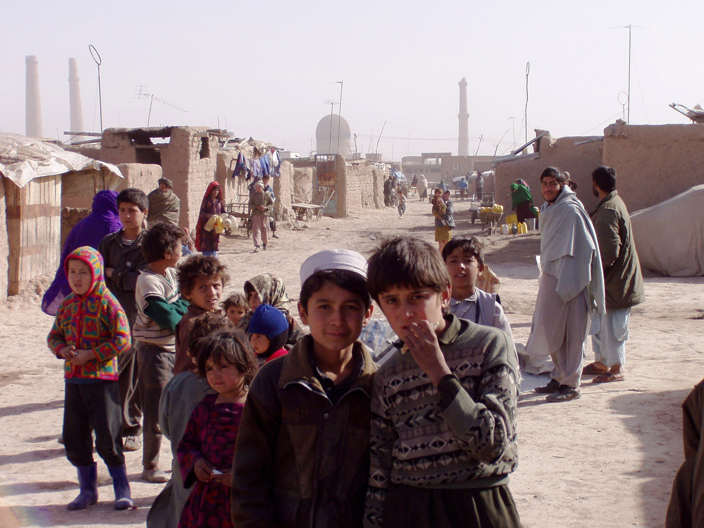 Kinder im Flüchtlingsquartier in Herat