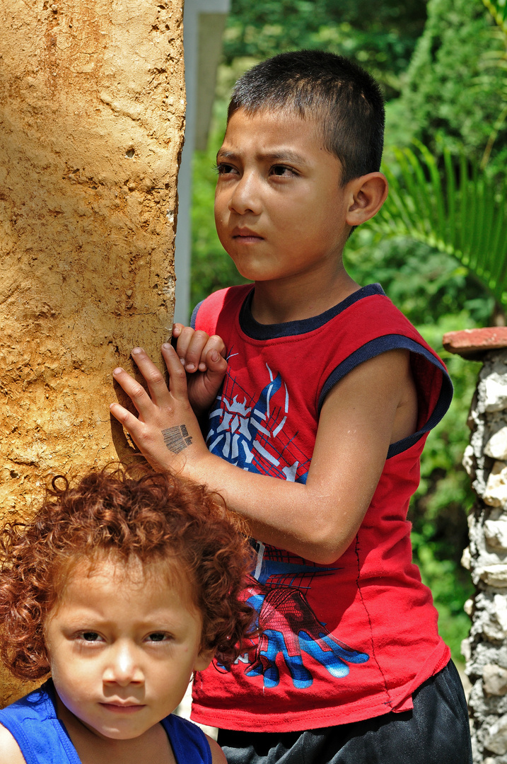 Kinder im Hochland von Chiapas