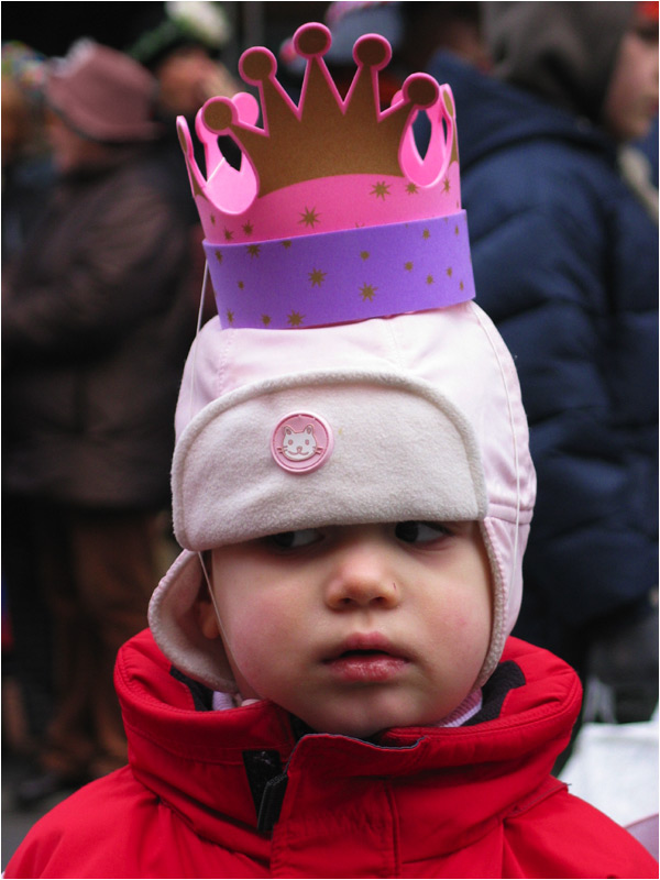 Kinder im Karneval