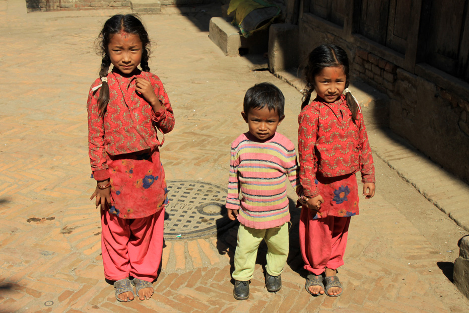 Kinder in Kathmandu